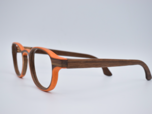 To see and to let yourself be seen