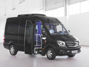 Iparbus, seis décadas transitando las carreteras vascas