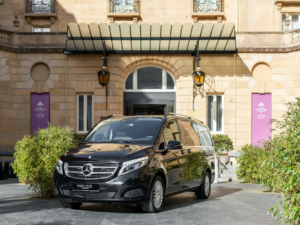 What do Pau Gasol, the Japanese Prime Minister Shinzo Abe, and Joe Lewis, owner of the Tottenham Hotspur soccer team, all have in common?