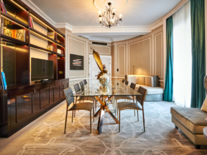 Por qué Coco Chanel eligió el hotel María Cristina de San Sebastián como escenario para sus desfiles