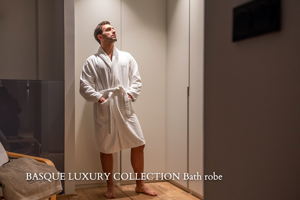 BASQUE LUXURY COLLECTION Bath robe