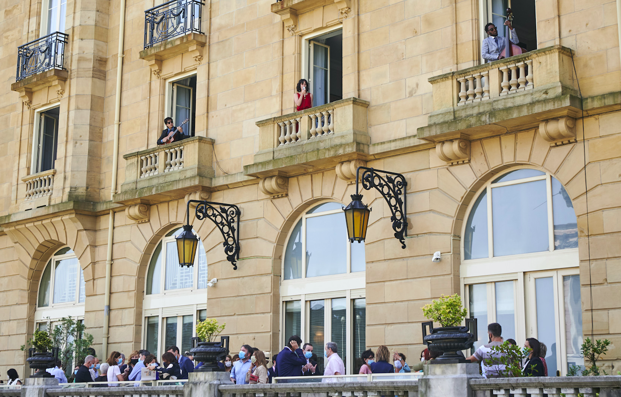 El hotel María Cristina reabre sus puertas el día de su 108 aniversario