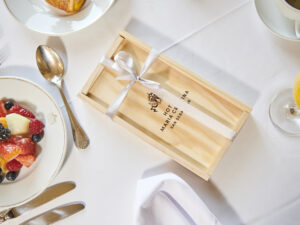 El Hotel María Cristina invita a todos los residentes en el País Vasco a alojarse en el hotel a través de un bono especial