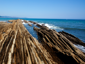 We propose six outings to rediscover the Basque Country