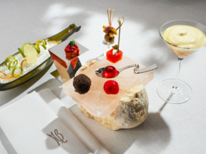 Martín Berasategui conquista Tenerife con dos restaurantes en la isla, ambos en el hotel The Ritz-Carlton, Abama