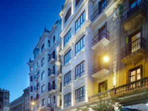 The Arrizul Congress hotel is committed to providing its guests with a taste of the local culture, especially through gastronomy