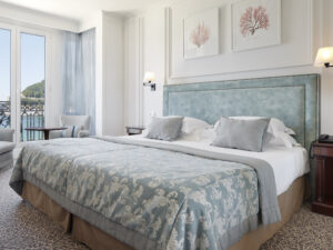 Hotel de Londres y de Inglaterra: lujo inglés e interiores de ensueño con vistas a la bahía de La Concha