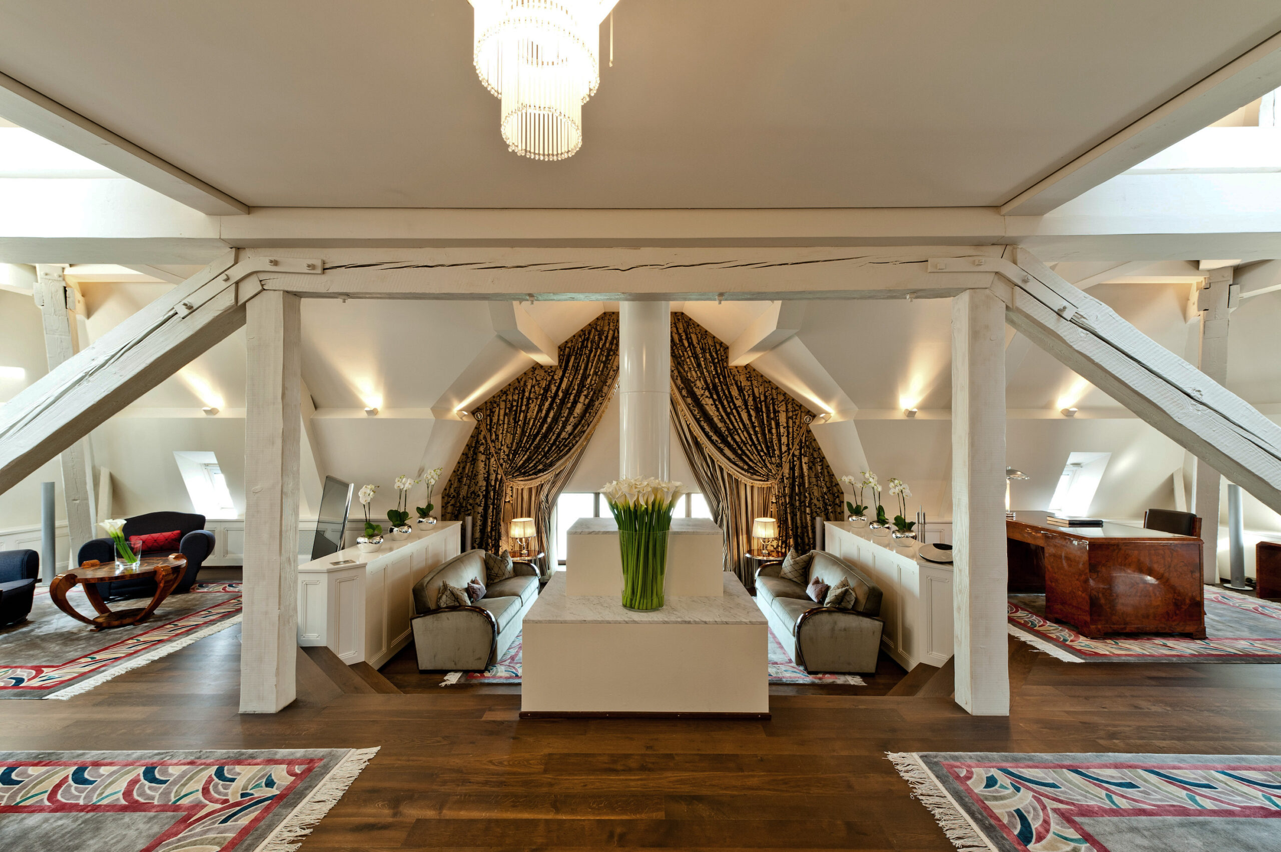 Grand Hotel Les Trois Rois: un hotel con cuatro siglos de historia (y tres estrellas Michelin) en el lujoso corazón de Basilea