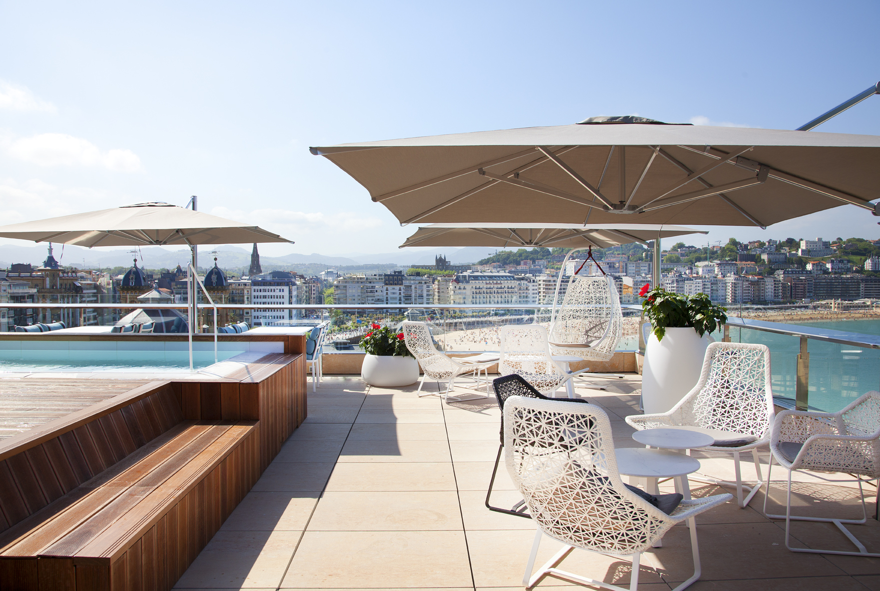 Lasala Plaza Hotel: un hotel sofisticado, luminoso y elegante con vistas a la bahía de La Concha de San Sebastián
