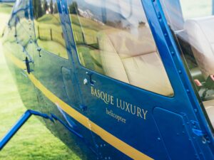 BASQUE LUXURY HELICOPTER: rutas panorámicas, gastronómicas y mucho más