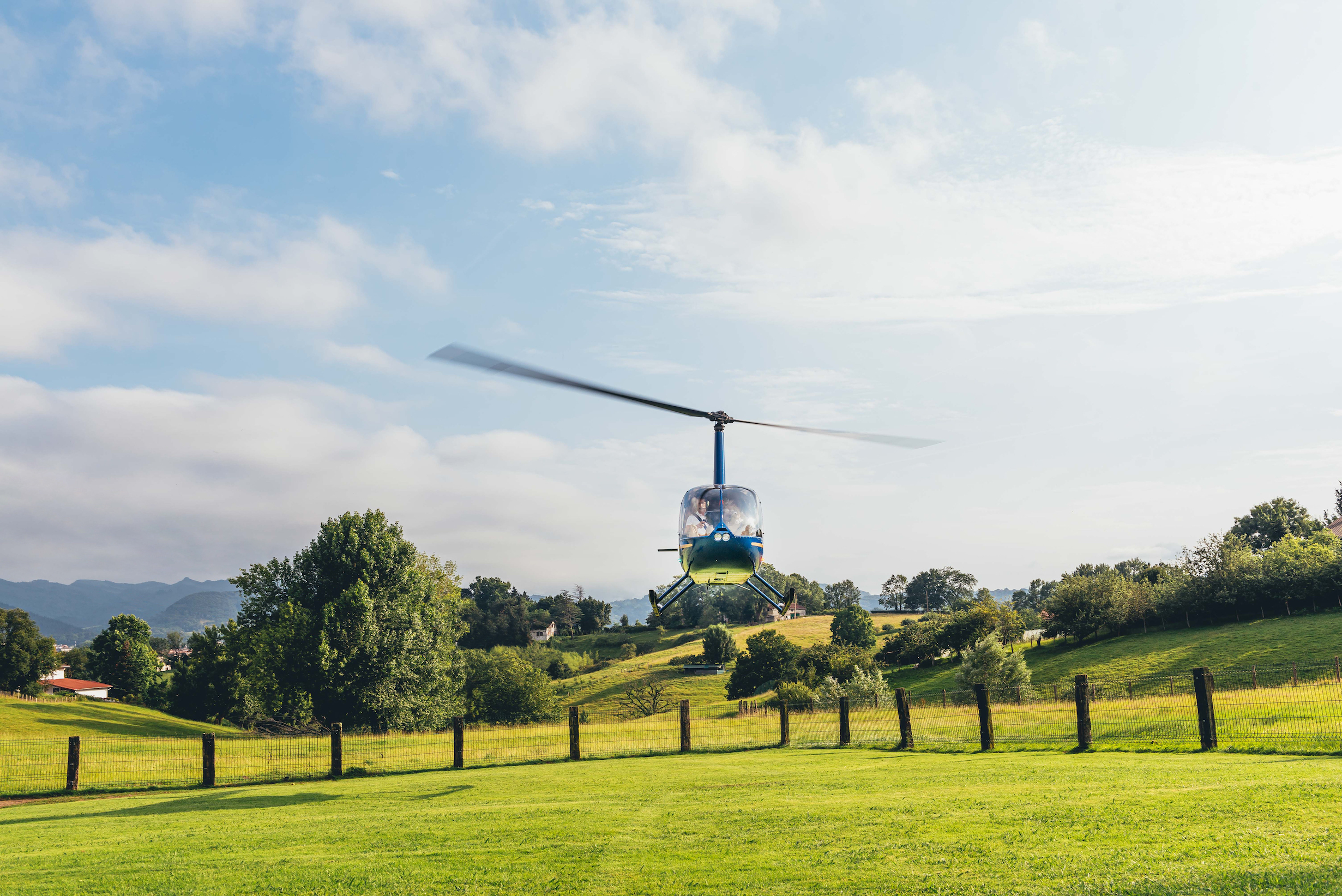 BASQUE LUXURY HELICOPTER: panoramic and gastronomic flights and much more