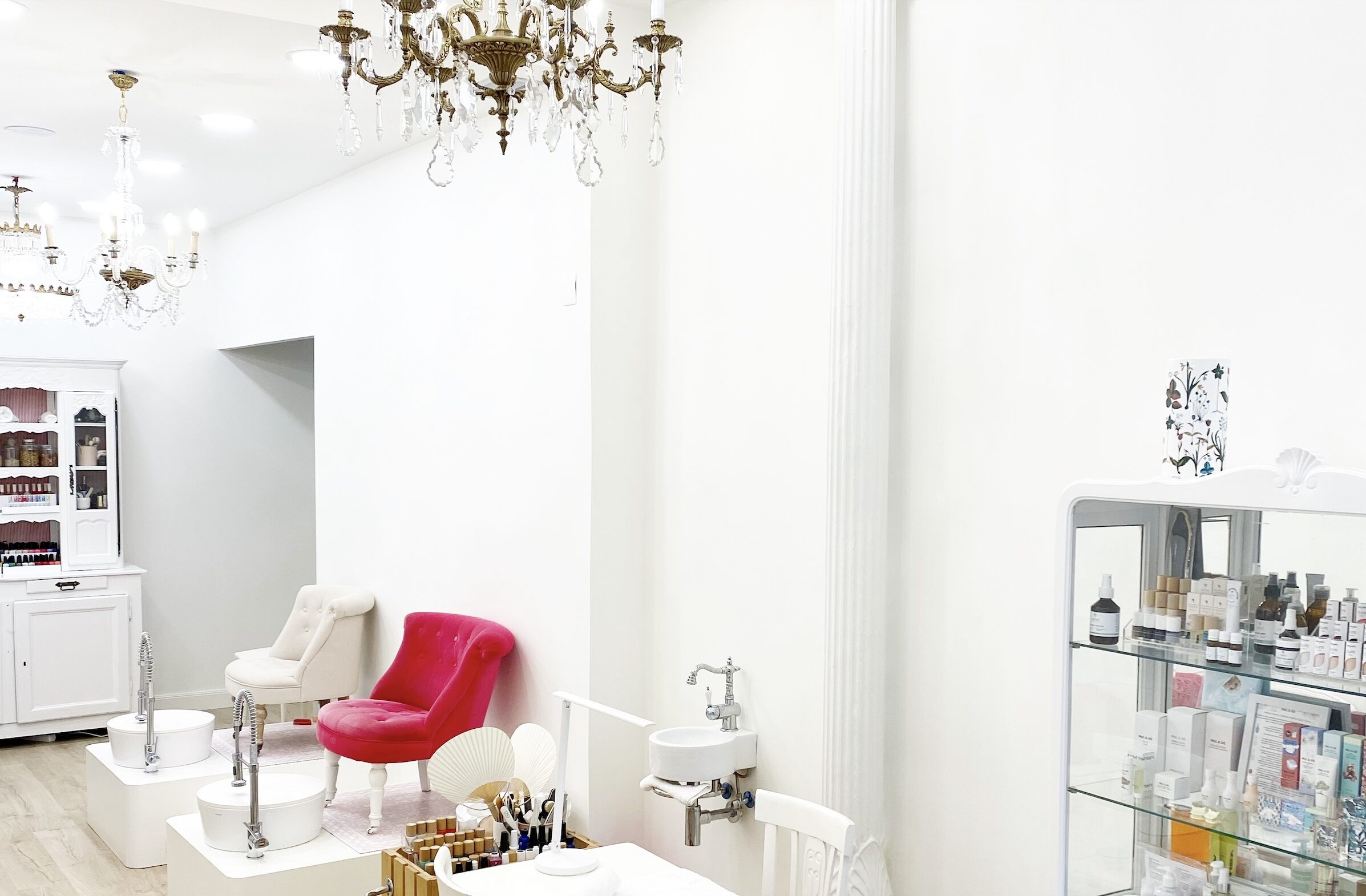 La boutique Anhelo inaugura una nueva zona de tratamientos de belleza