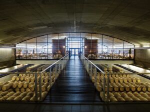 Bodegas Baigorri: a leader in sustainability and modern architecture that integrates into the landscape of the Rioja Alavesa region