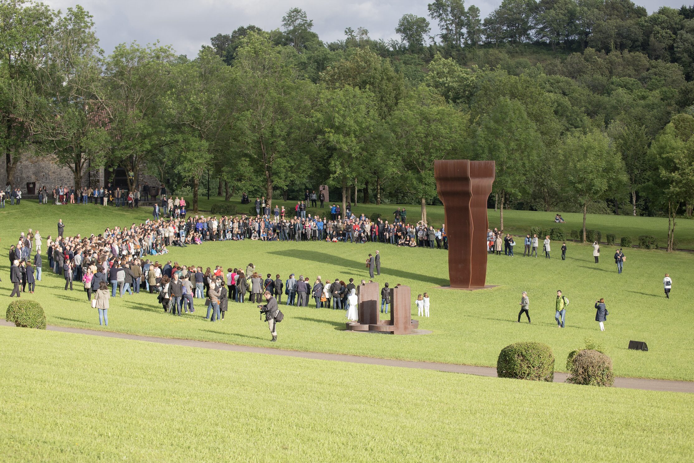 Eduardo Chillida: 100 years of artistic excellence