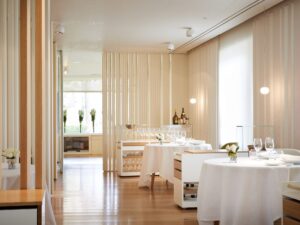 Echaurren: 125 years of history and two Michelin stars attest to the quality of this gastronomic hotel with Francis Paniego at the helm