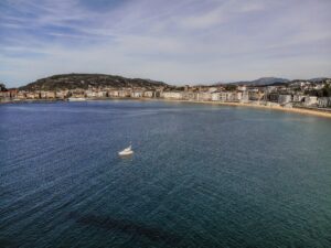 Kai Yachting: sailing club, scheduled departures, personalized yacht outings, and much more