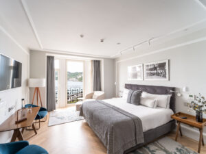 Privileged Vista Mar: la habitación de hotel con las mejores vistas del puerto de San Sebastián