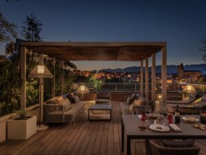 The Riscal Suite Terrace surprises with views that juxtapose the architecture of Frank Gehry with that of the sixteenth century