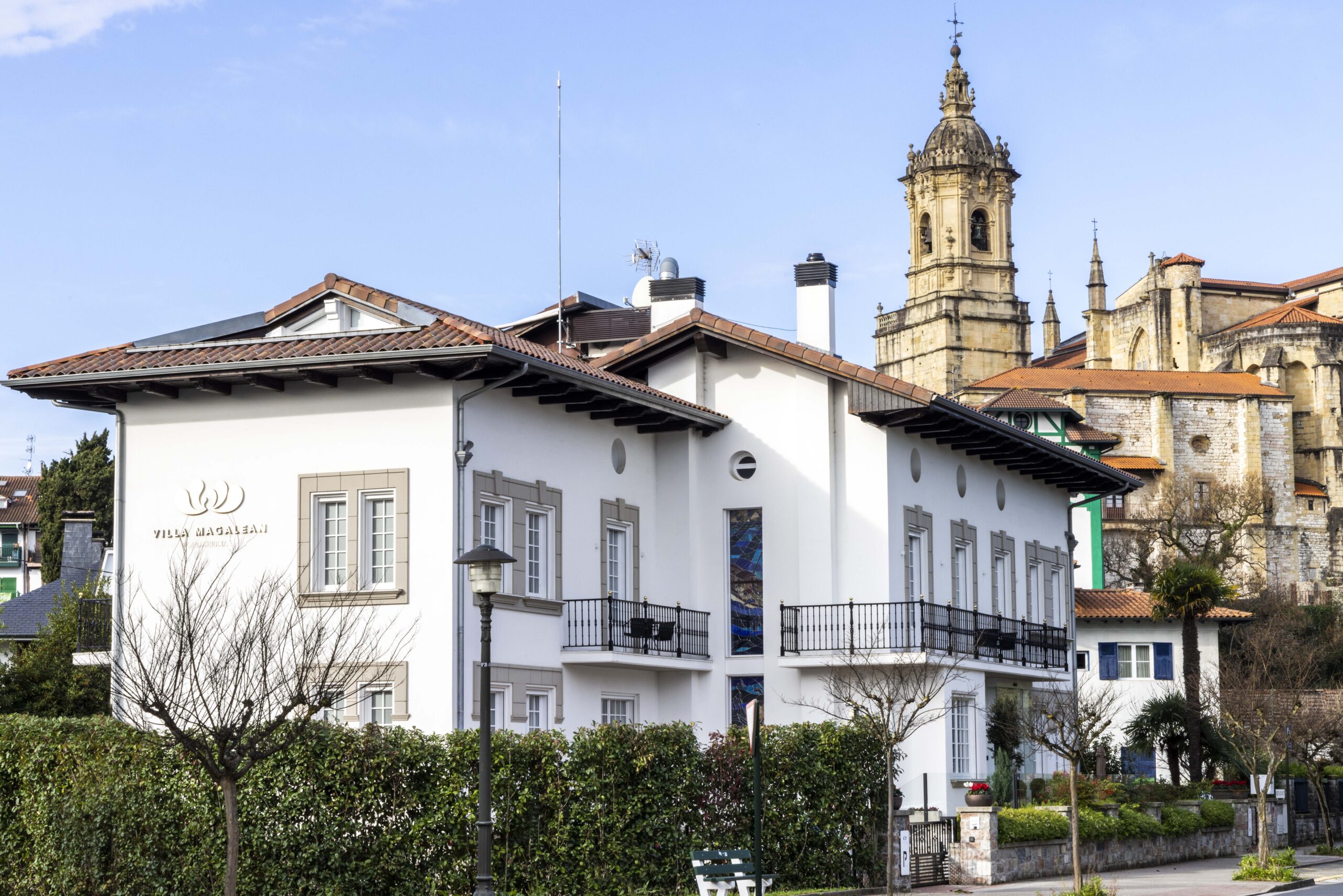 Villa Magalean: a luxury hotel with a spa and a gastronomic wine bar located in one of the most beautiful towns on the Basque coast