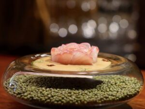 Artean eleva la barra de bar a la categoría de alta gastronomía