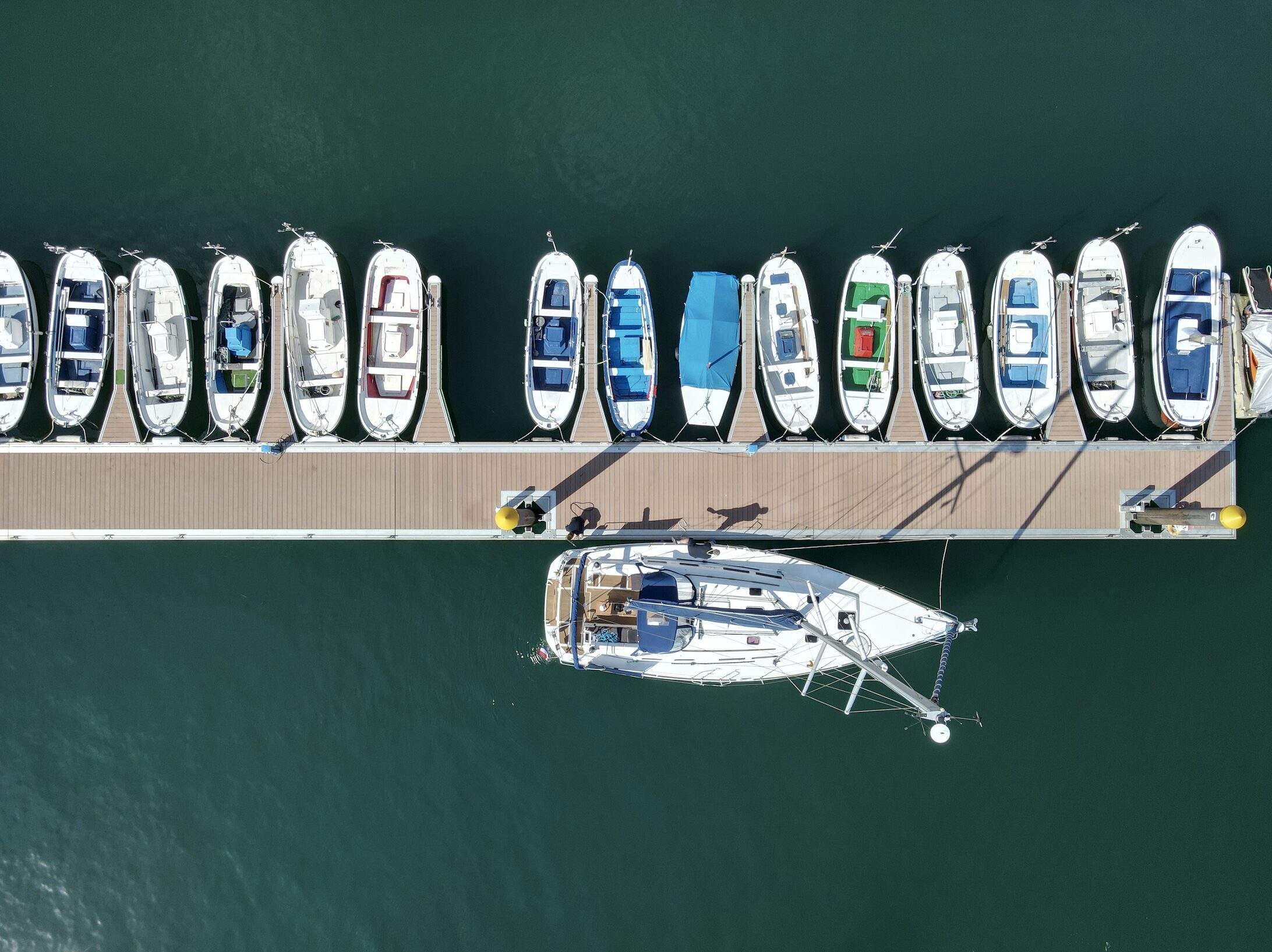 Spirit Experiences: we tour the Basque coast on a 12-meter-long sailboat
