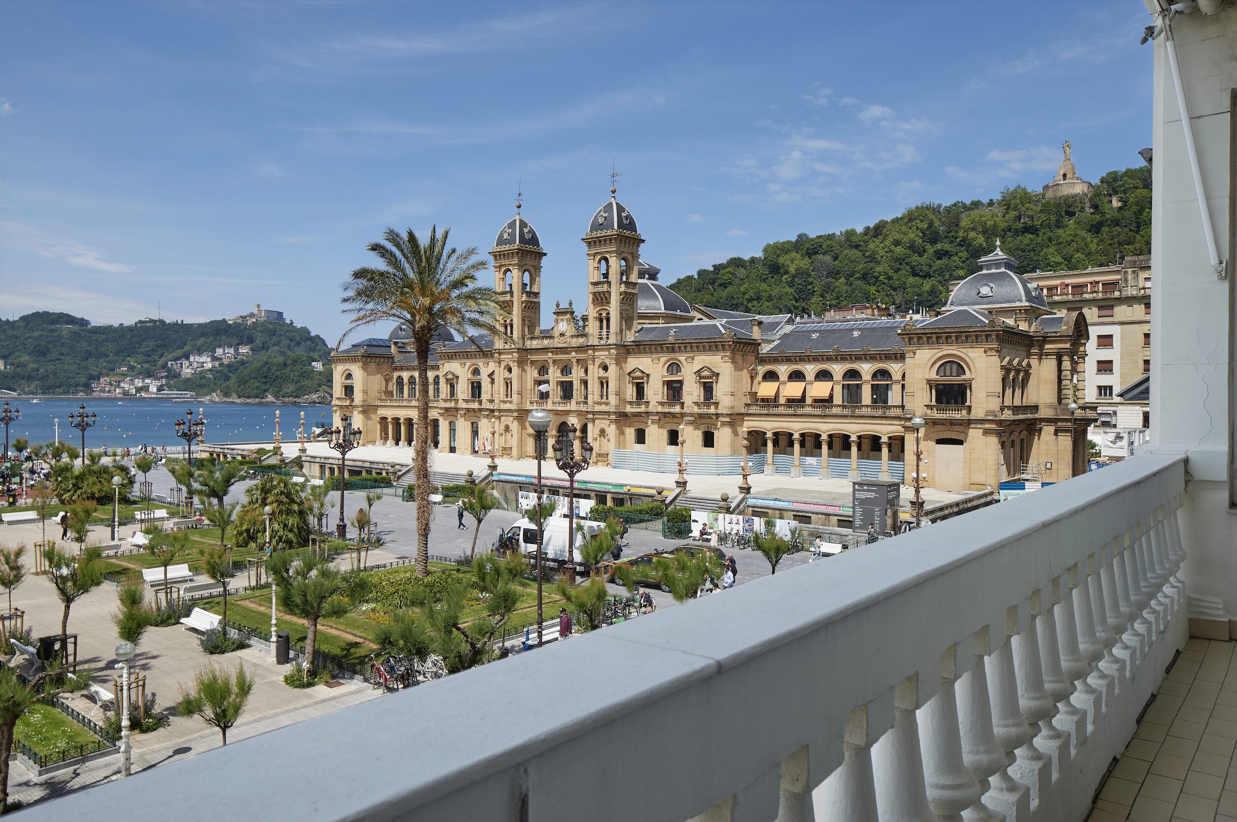 Barnes strengthens its presence in the Basque Country with its new office in San Sebastián