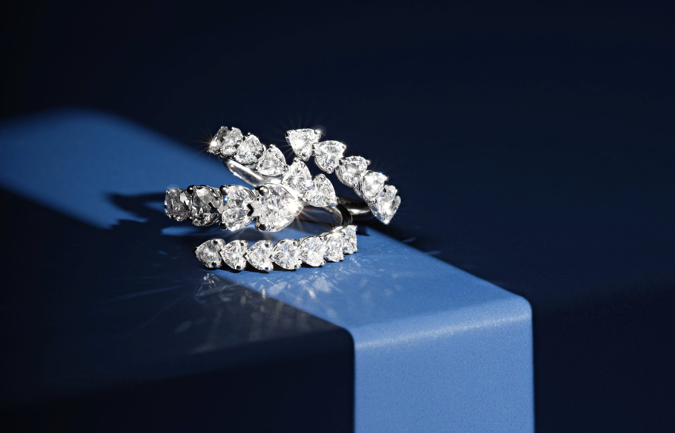 Irantzu: Italian fine jewelry has conquered the shop windows of this boutique in San Sebastián that offers pieces by Vhernier, Recarlo, and Pasquale Bruni