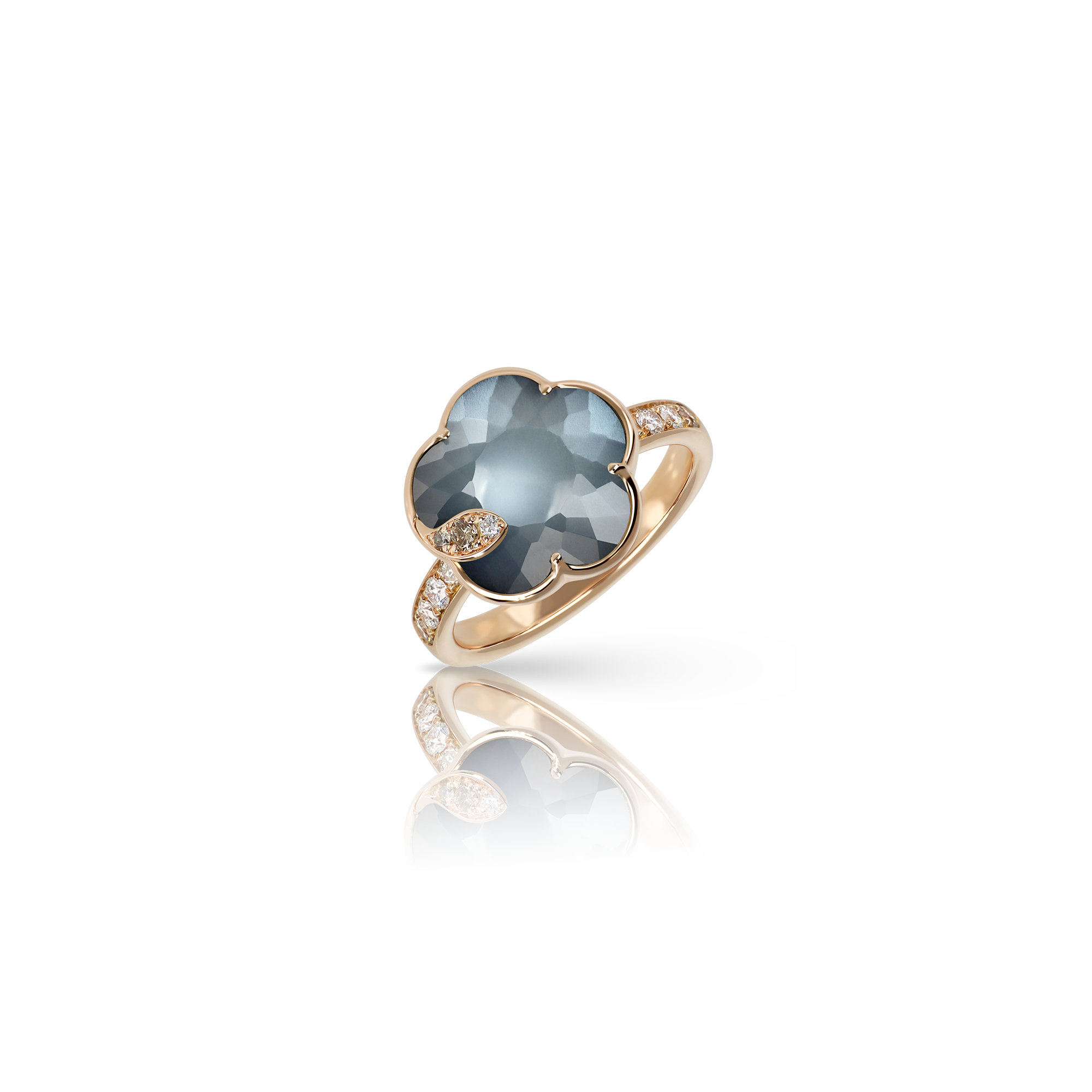 Irantzu: la alta joyería italiana conquista los escaparates de esta boutique de San Sebastián con piezas de Vhernier, Recarlo y Pasquale Bruni