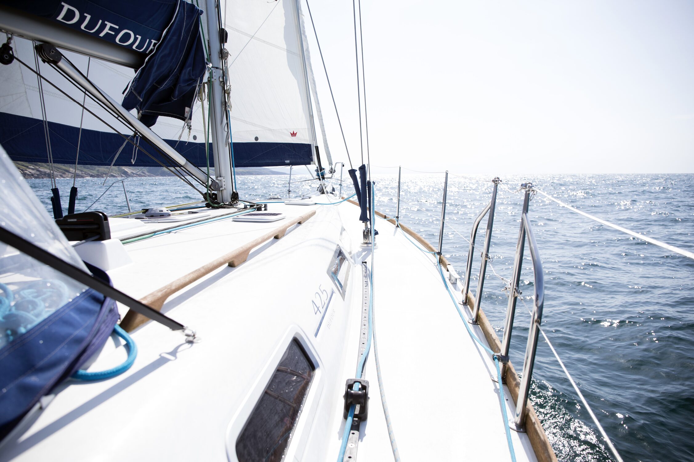 Spirit Experiences: half-day, full-day, and even multi-night sailing trips along the Basque coast