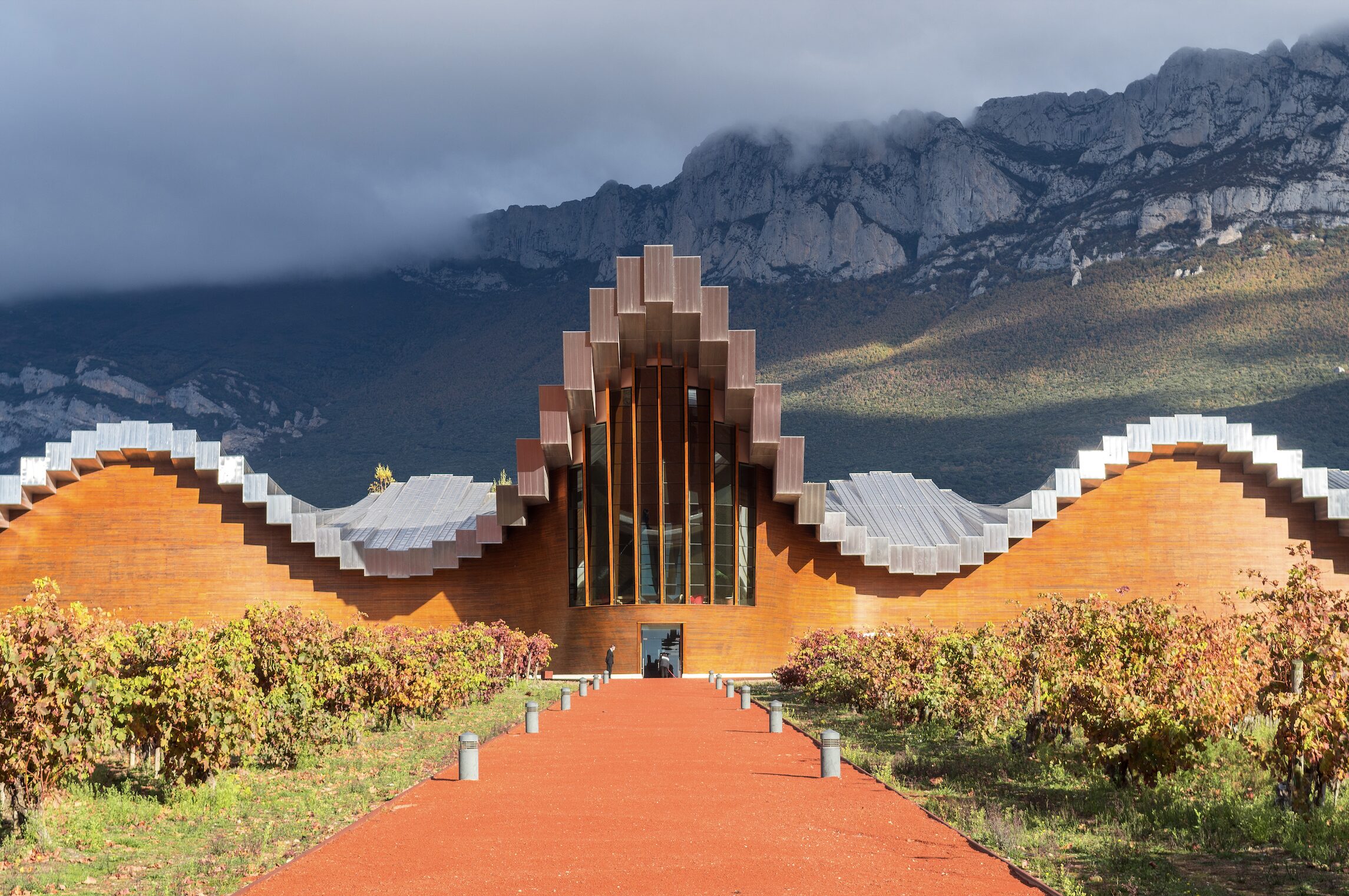 Euskadi Confidential: The Art of Discovering the Unexpected