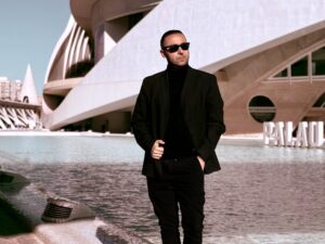Alex del Toro: DJ de las alfombras rojas y las celebraciones exclusivas