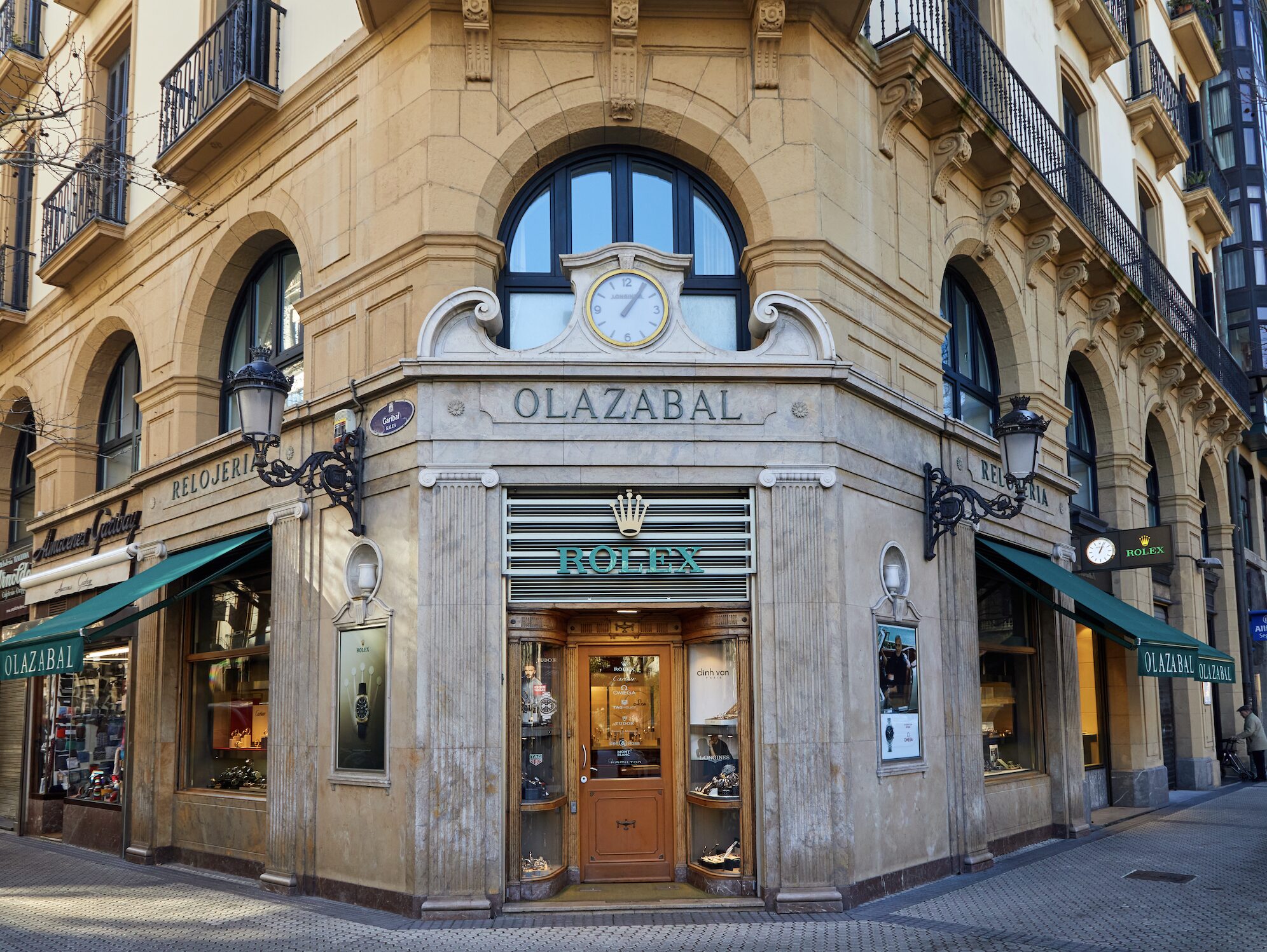 Olazabal: Four Generations Devoted to Time Since 1945