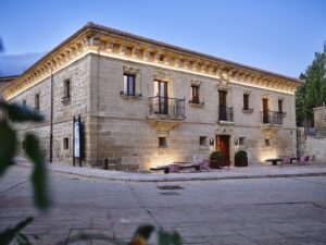 Palacio de Samaniego: The Hotel where Haute Cuisine Engages in Dialogue with the Rothschild Family’s Art