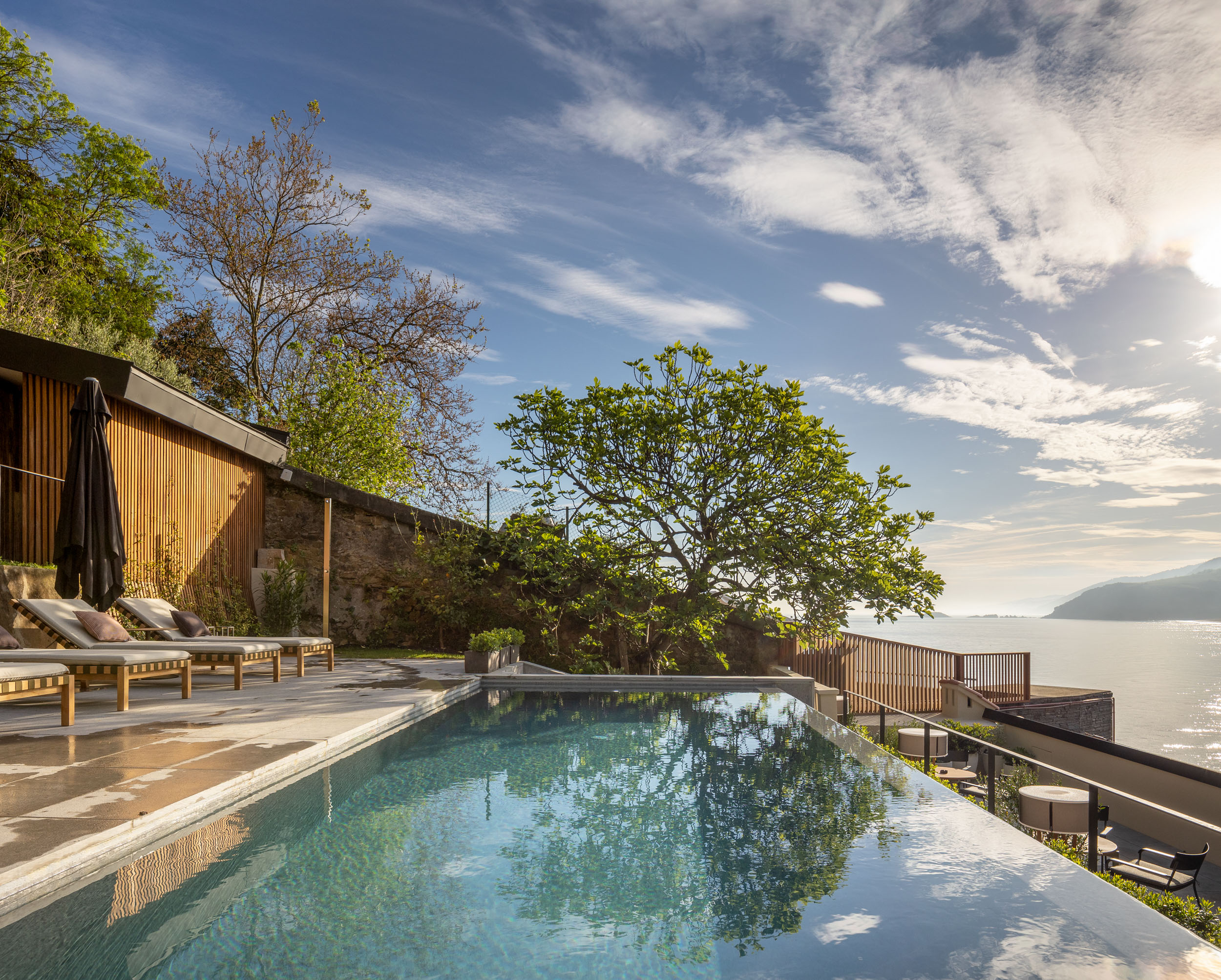 Ur Bare: la costa vasca en voz baja entre fuego, diseño y horizonte