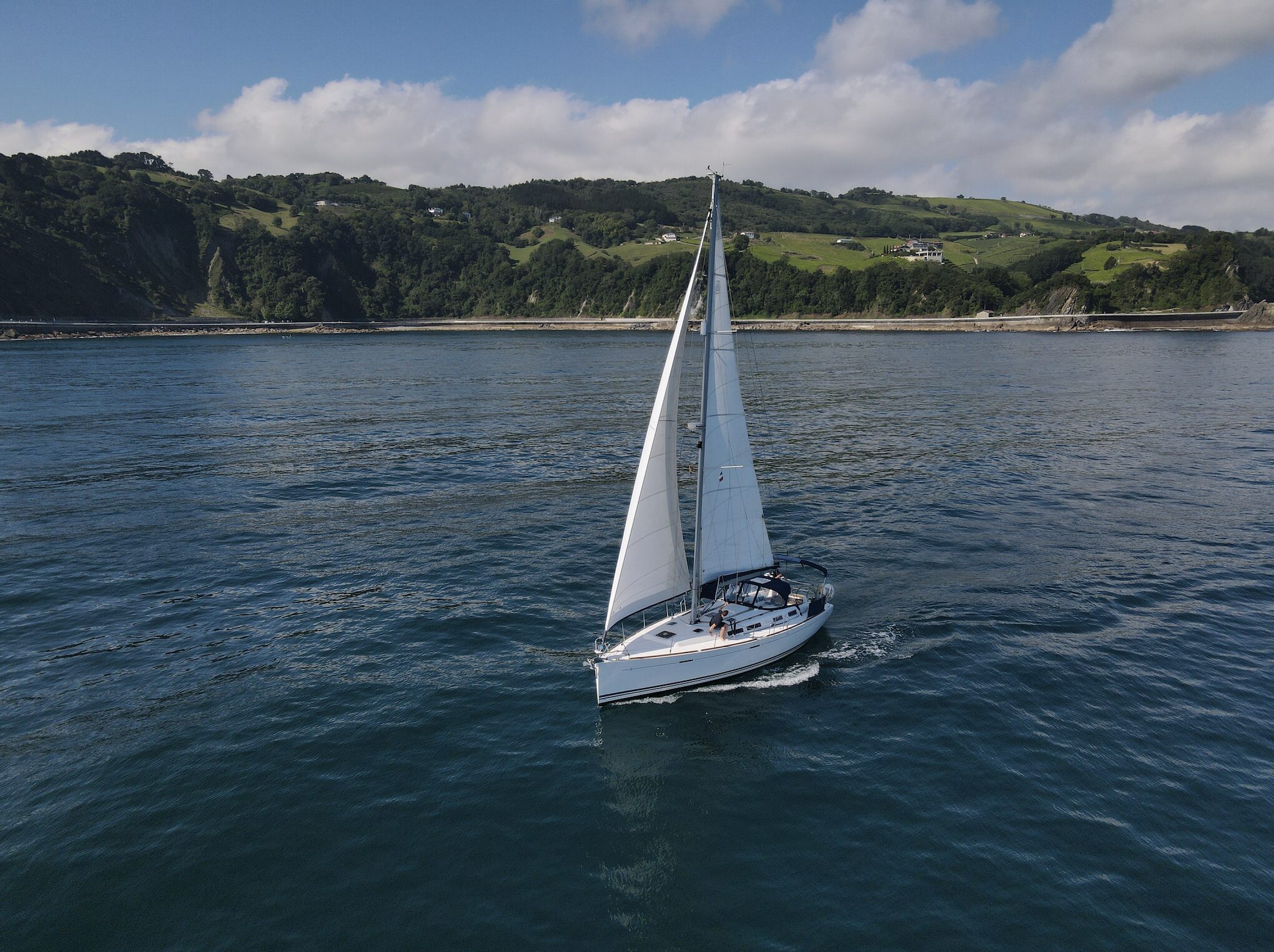 Spirit Experiences: navegar el lujo entre la costa vasca y el horizonte